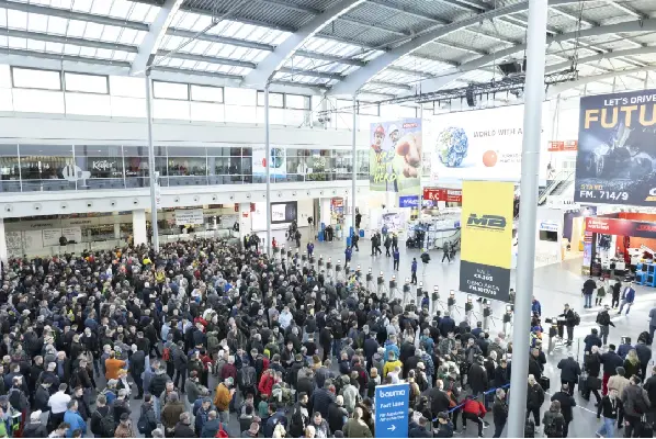 انطلاق فعاليات باوما 2025 في ميونيخ بألمانيا | Quangong Machinery Co., Ltd. - تُظهر المعدات الأوتوماتيكية بالكامل Zenith ZN2000-2 ارتفاعًا جديدًا في التصنيع الذكي