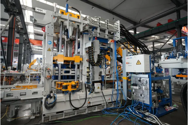 شركة Quangong Machinery Co., Ltd.: سيتم إنشاء خطين لإنتاج مواد البناء مؤتمتين بالكامل في أوزبكستان في عام 2026.