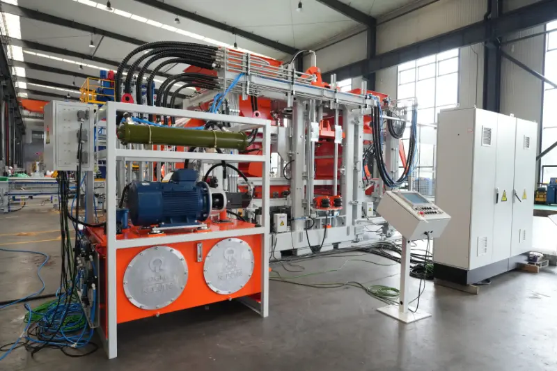 خط إنتاج الطوب Quangong Machinery T10: التصنيع الذكي لإنتاج مواد البناء الحديثة